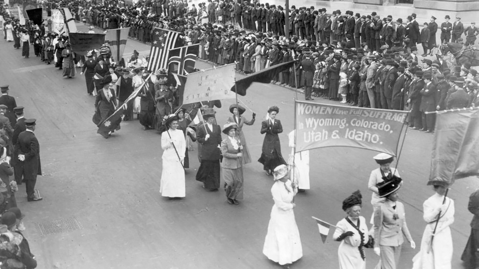 Women marching for voting rights during the Women's Suffrage Parade in Washington D.C., 1913